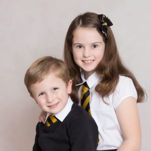 sibling primary school photo life in focus portraits school nursery photographer rhu helensburgh
