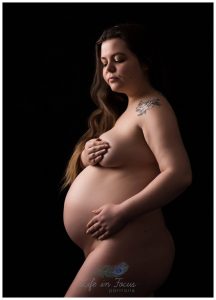 Nude pregnancy photo mum to be Life in Focus Portraits maternity photoshoots Rosneath Peninsula Cove Kilcreggan