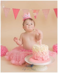 baby girl in tutu cake smash photo Life in Focus Portraits first birthday photo sessions Rhu Helensburgh Balloch